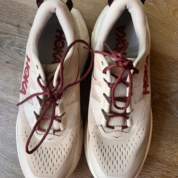 Brand new Hokas - Picture 2 of 4